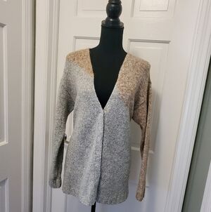 Cabi Beige & Gray Tilt Cardigan Size Small, Casual, Relaxed Fit